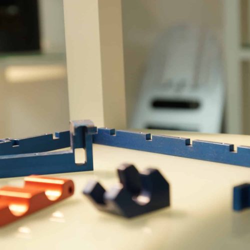 מפעלי אינקומק בלוקר, זיווד תעשייתי, ערגול תעשייתי, מכונת כיפוף פחים