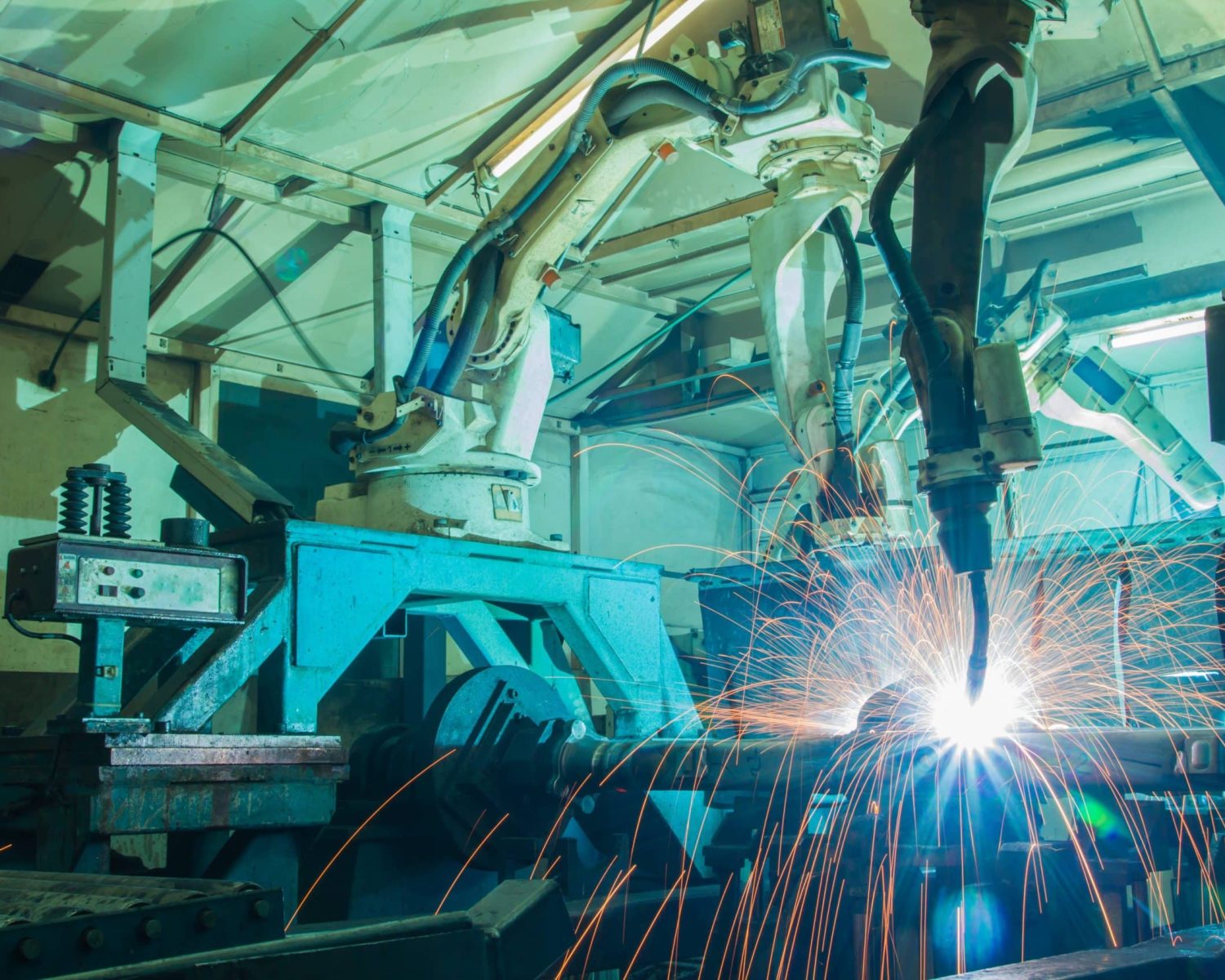 team-robot-welding-movement-industrial-automotive-part-factory (1)
